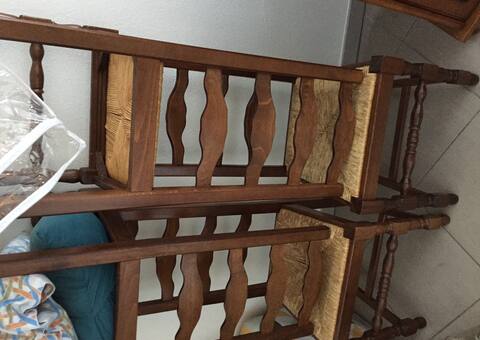 Mobilier 4 chaises