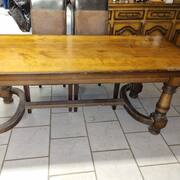 Mobilier table