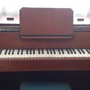 Musique, CD, Vinyle bonjour, donne piano droit Studium Klein
