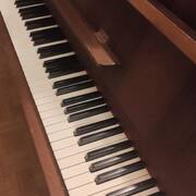 Musique, CD, Vinyle piano Caraiman pour lui donner une seconde vie