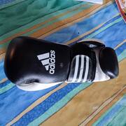 Sport gants de boxe adidas