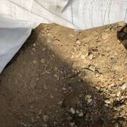 Terre et gravats mélange sable + gravier ( pour béton)