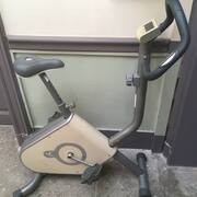 Vélo velo d'appartement