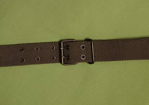 Vêtements ceinture tissu marron clair, boucle cuivrée